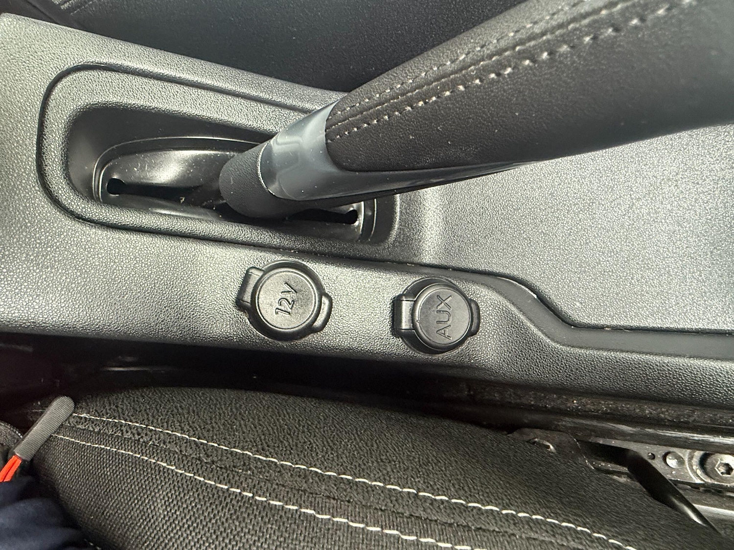 Used Citroen DS3 2015 for sale - 76109757: Photo 32