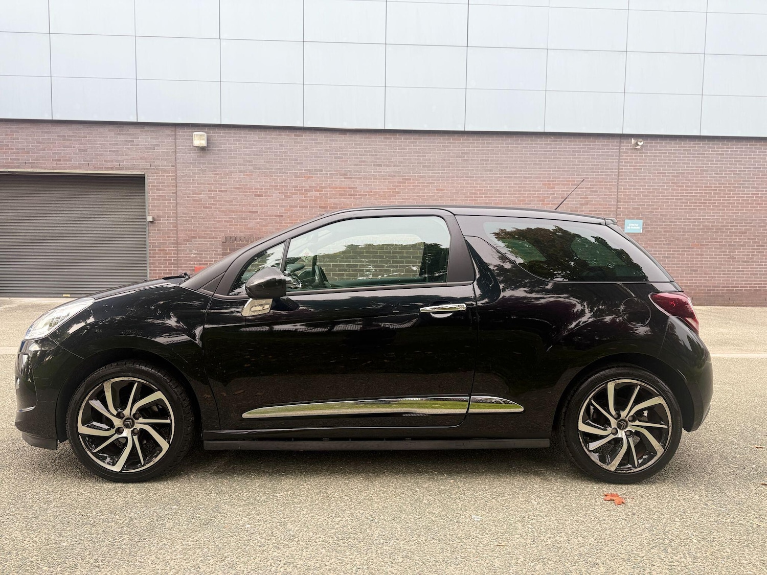 Used Citroen DS3 2015 for sale - 76109757: Photo 7