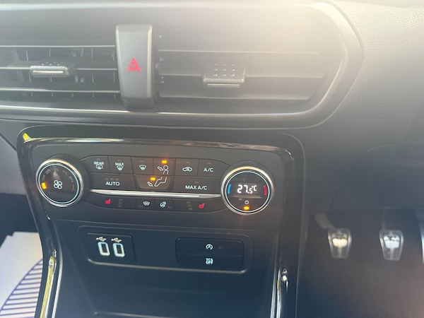 Used Ford Ecosport 2018 for sale - 76158749: Photo 26