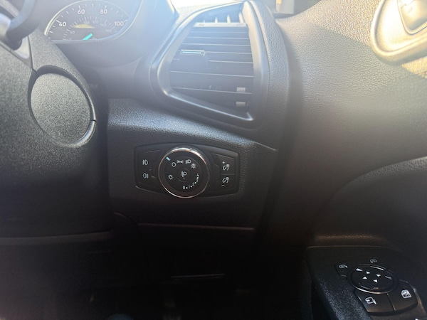 Used Ford Ecosport 2018 for sale - 76158749: Photo 36