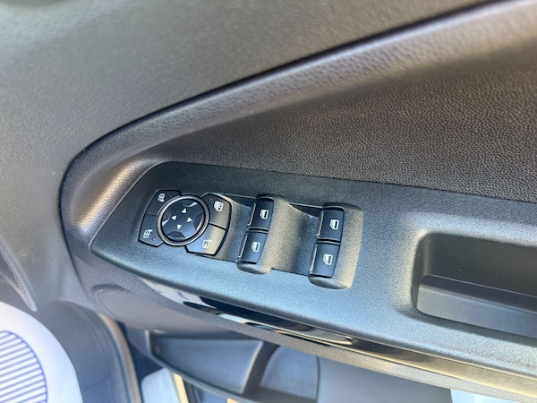 Used Ford Ecosport 2018 for sale - 76158749: Photo 67