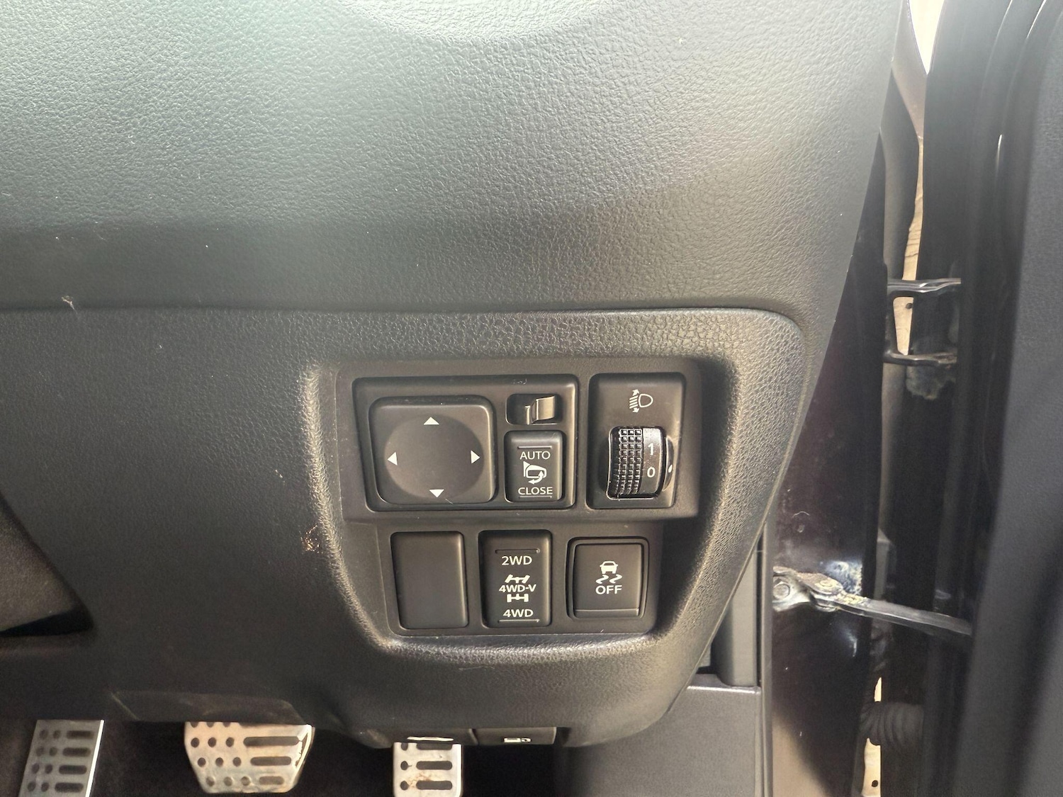 Vehicle 28