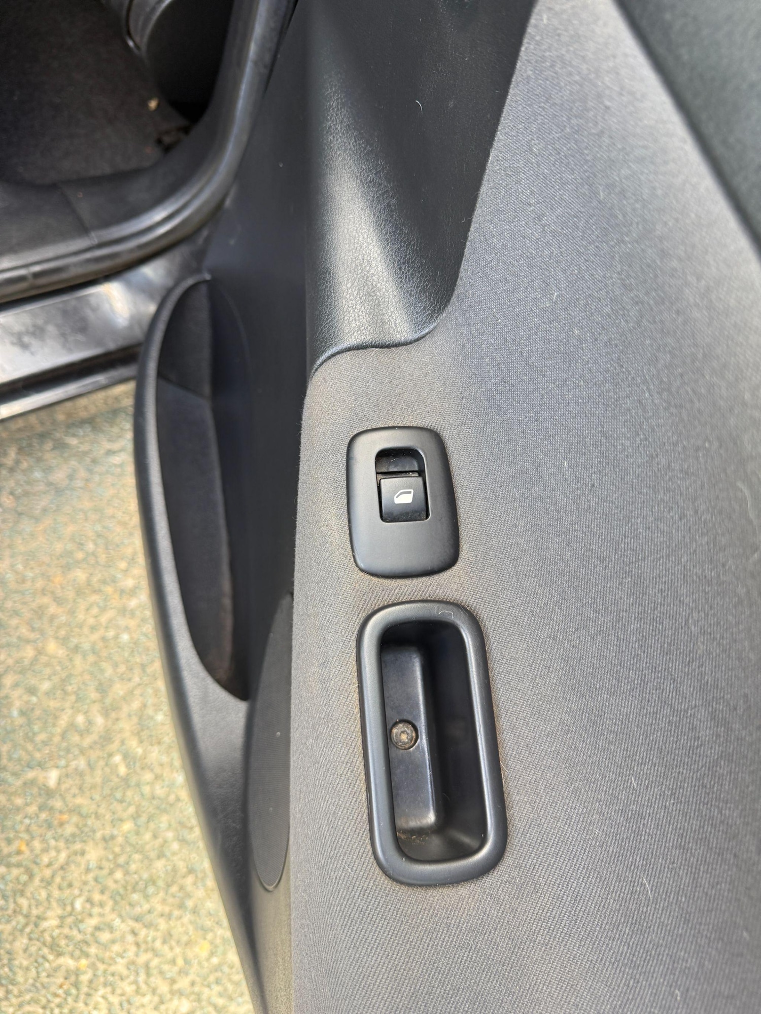 Used Peugeot 207 2010 for sale - 76377935: Photo 17