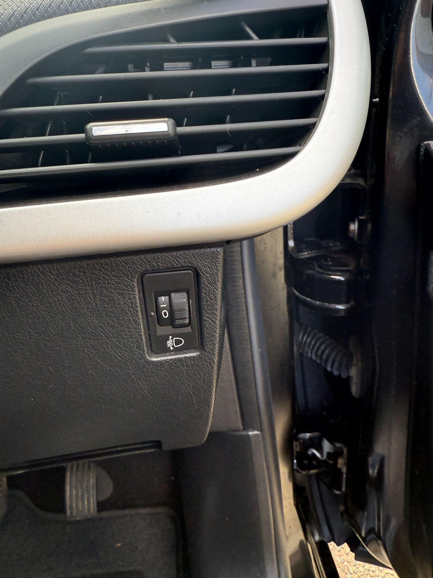 Used Peugeot 207 2010 for sale - 76377935: Photo 27