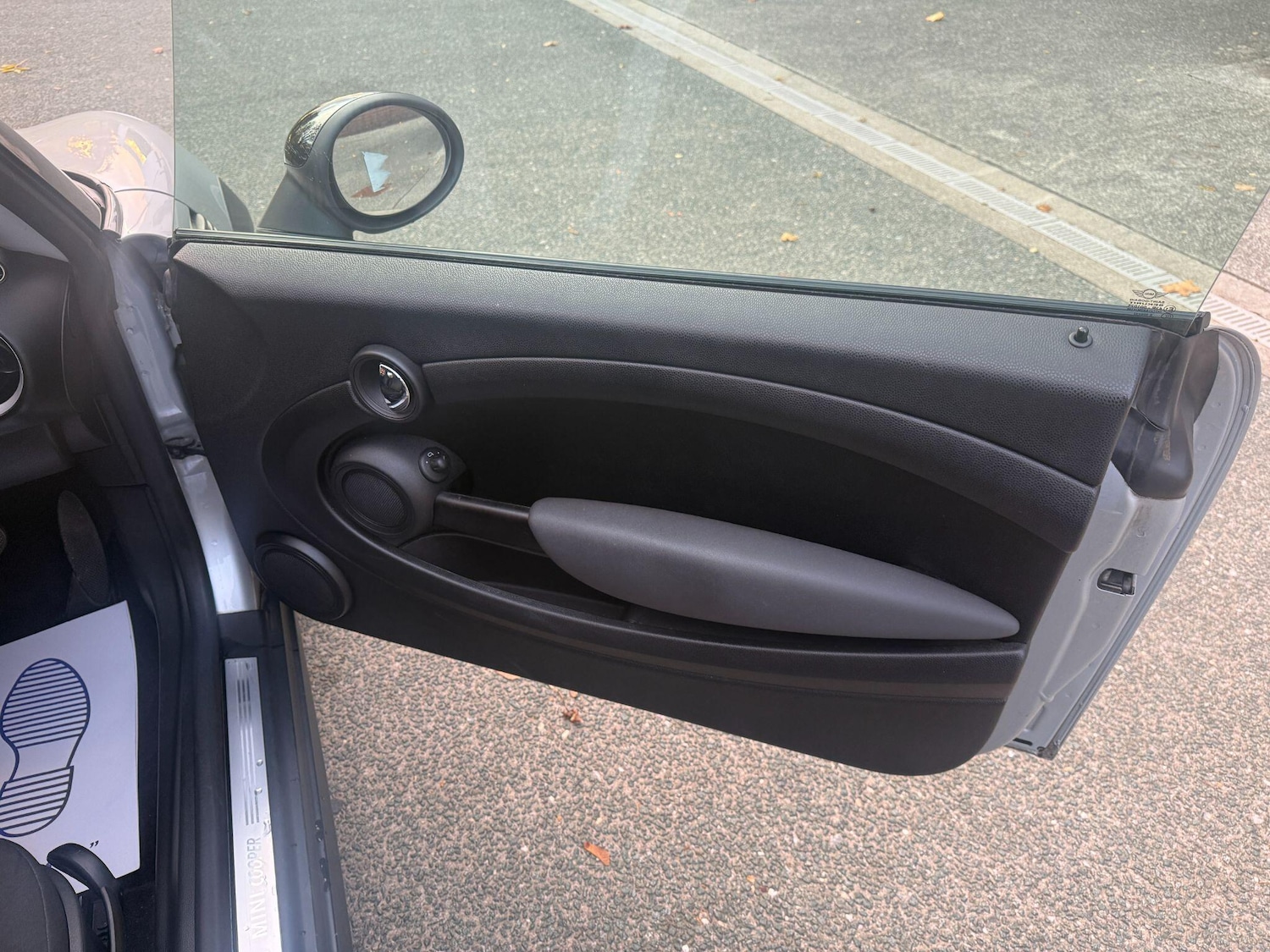 Used MINI Hatch 2009 for sale - 76370376: Photo 29