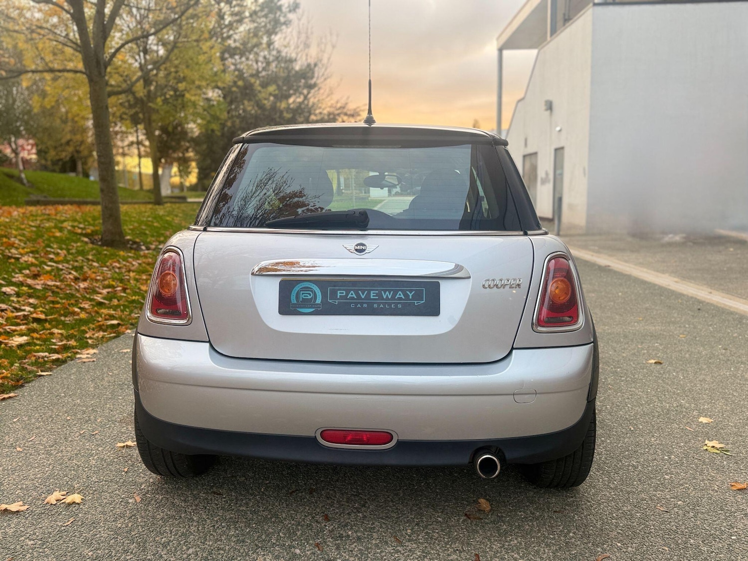 Used MINI Hatch 2009 for sale - 76370376: Photo 7