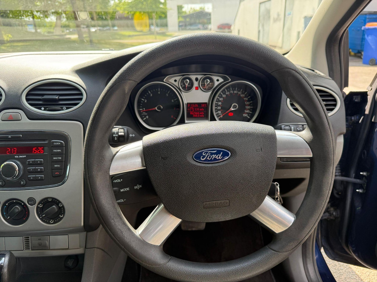 Used Ford Focus 2010 for sale - 76378002: Photo 29