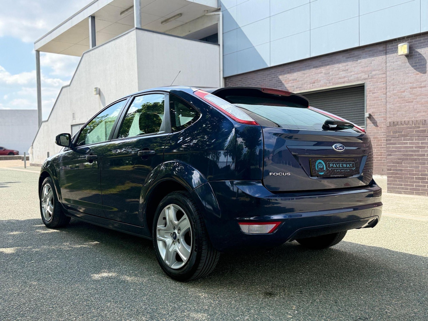 Used Ford Focus 2010 for sale - 76378002: Photo 4