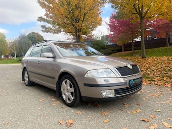 Skoda - Octavia