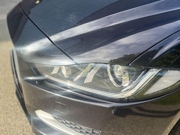 Used Jaguar XE 2015 for sale - 76306728: Photo 51