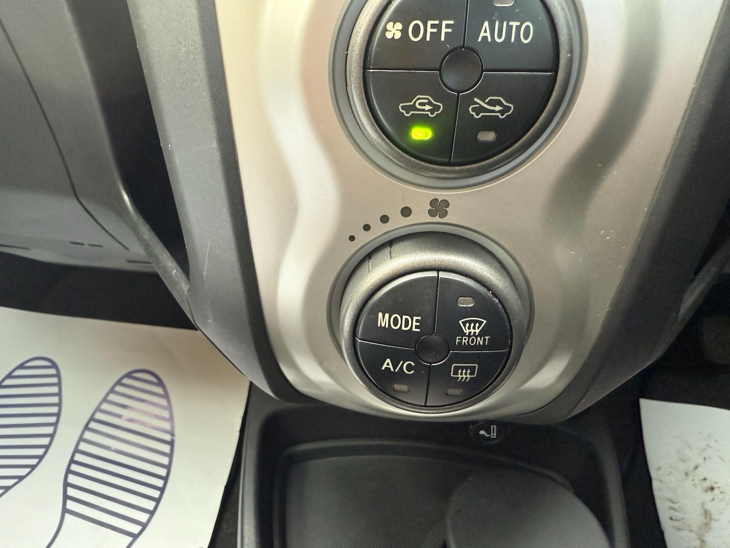 Used Toyota Yaris 2008 for sale - 76377753: Photo 32