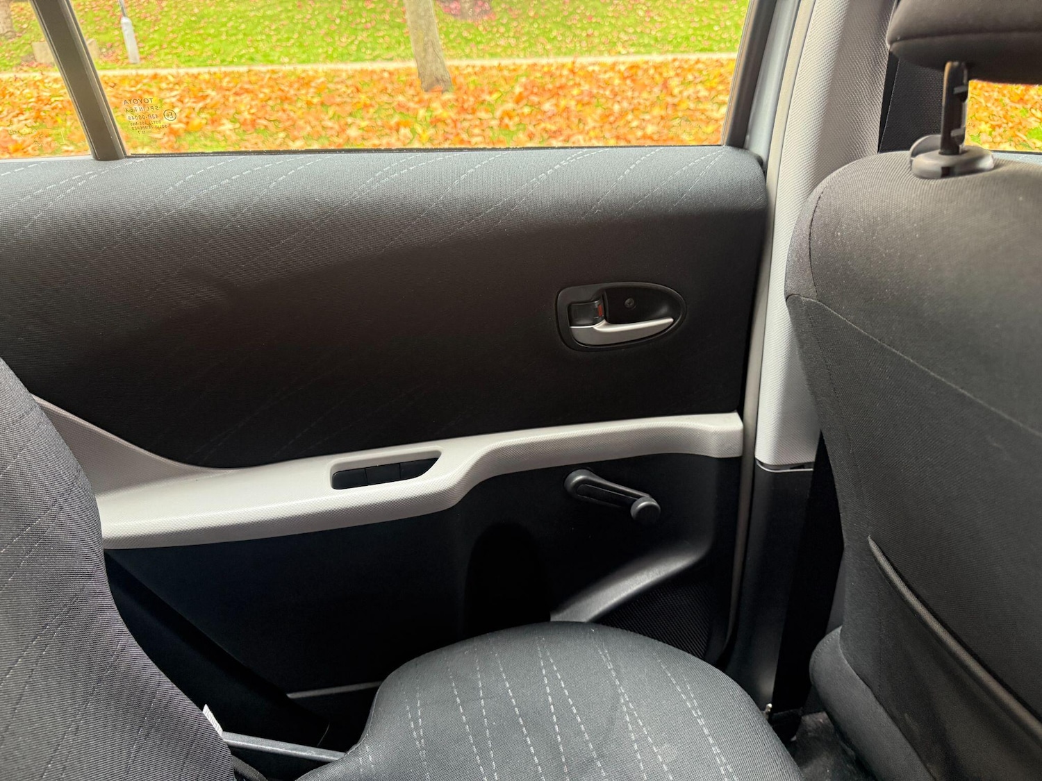 Used Toyota Yaris 2008 for sale - 76377753: Photo 67