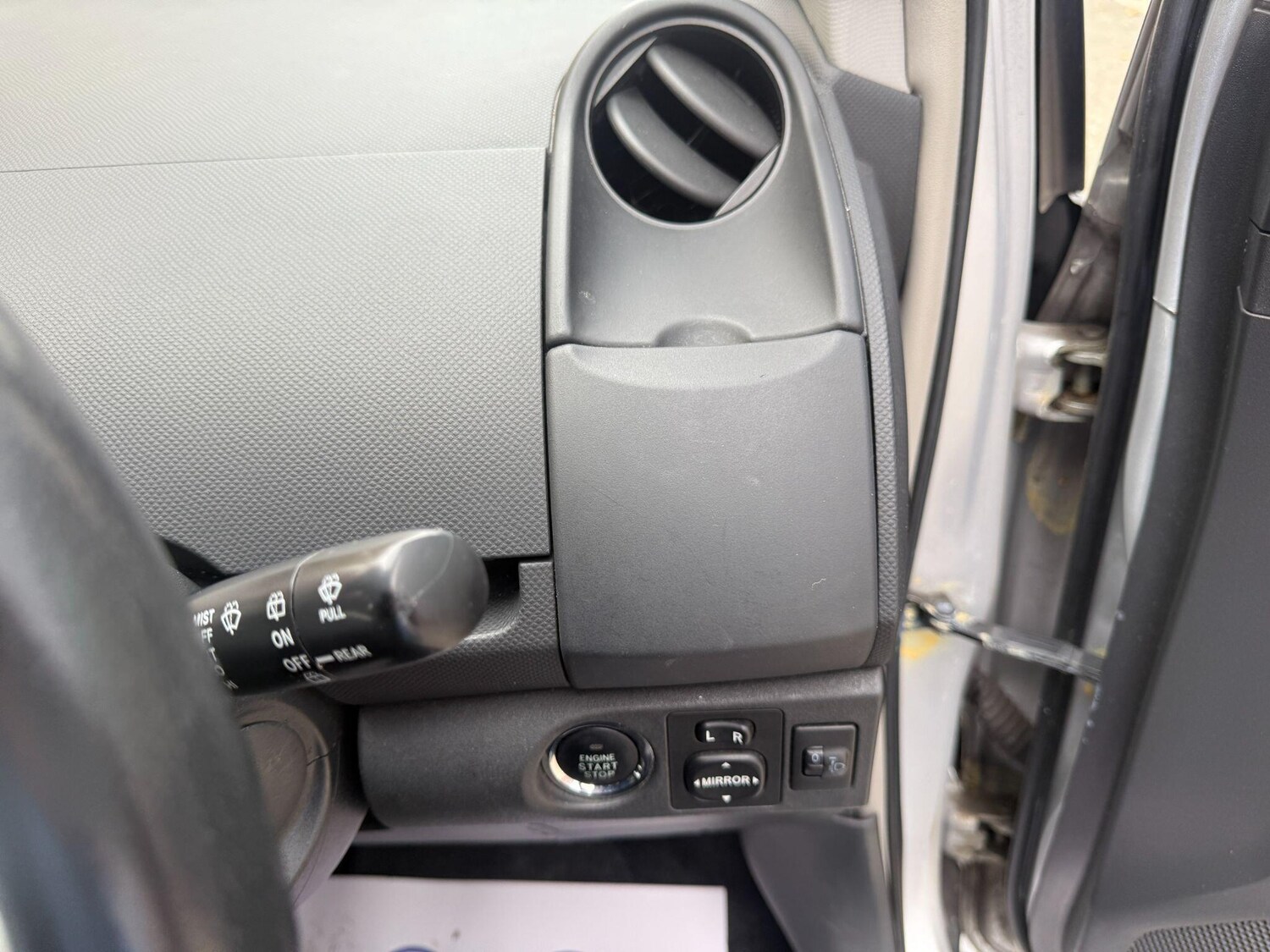 Used Toyota Yaris 2008 for sale - 76377753: Photo 69