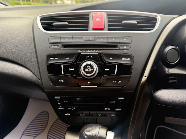 Used Honda Civic 2014 for sale - 76199809: Photo 13