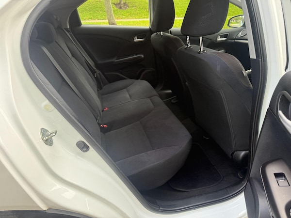 Used Honda Civic 2014 for sale - 76199809: Photo 17