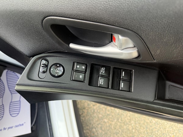 Used Honda Civic 2014 for sale - 76199809: Photo 19
