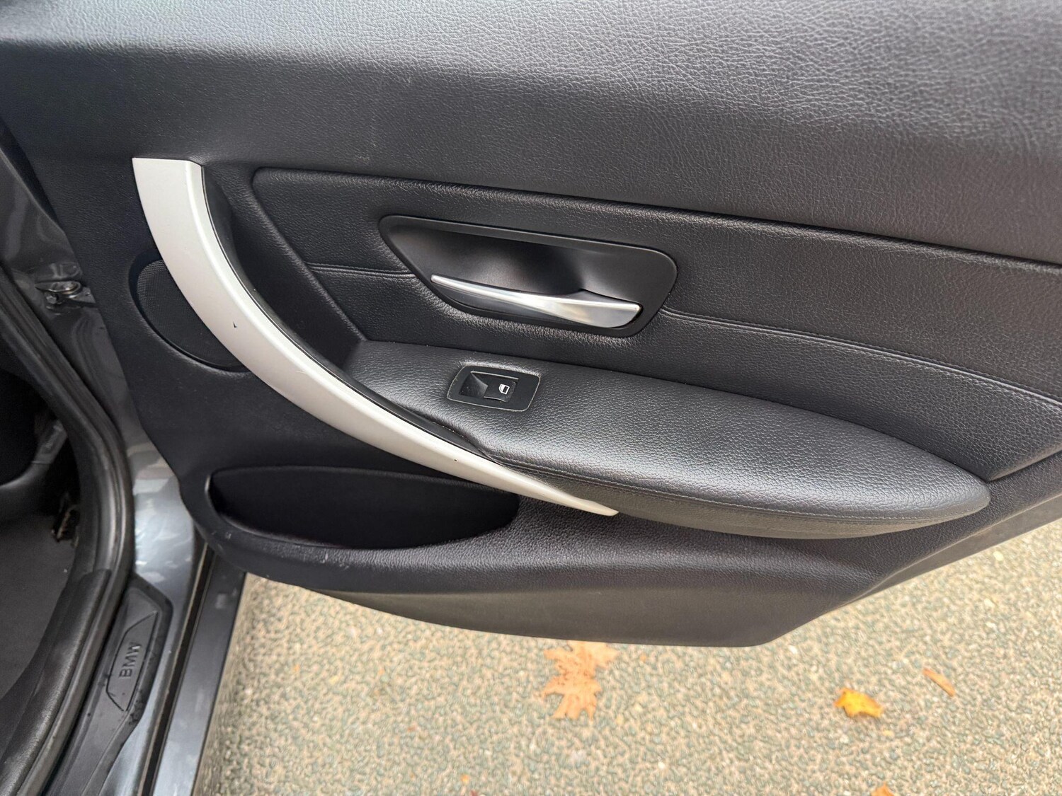 Used BMW 3 Series 2013 for sale - 76377252: Photo 37