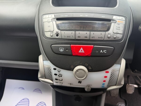 Used Citroen C1 2011 for sale - 75268612: Photo 44