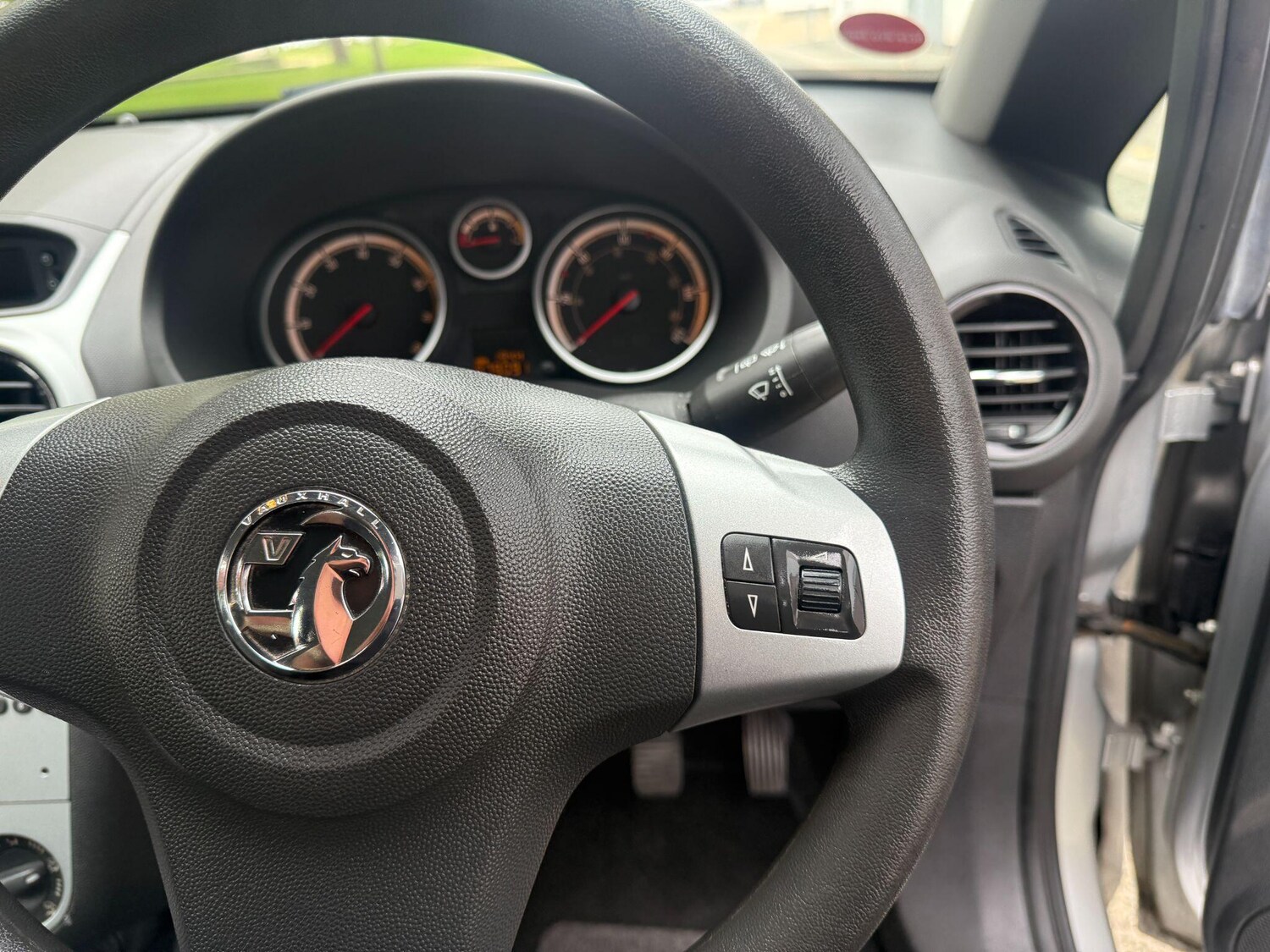 Used Vauxhall Corsa 2014 for sale - 76377281: Photo 43