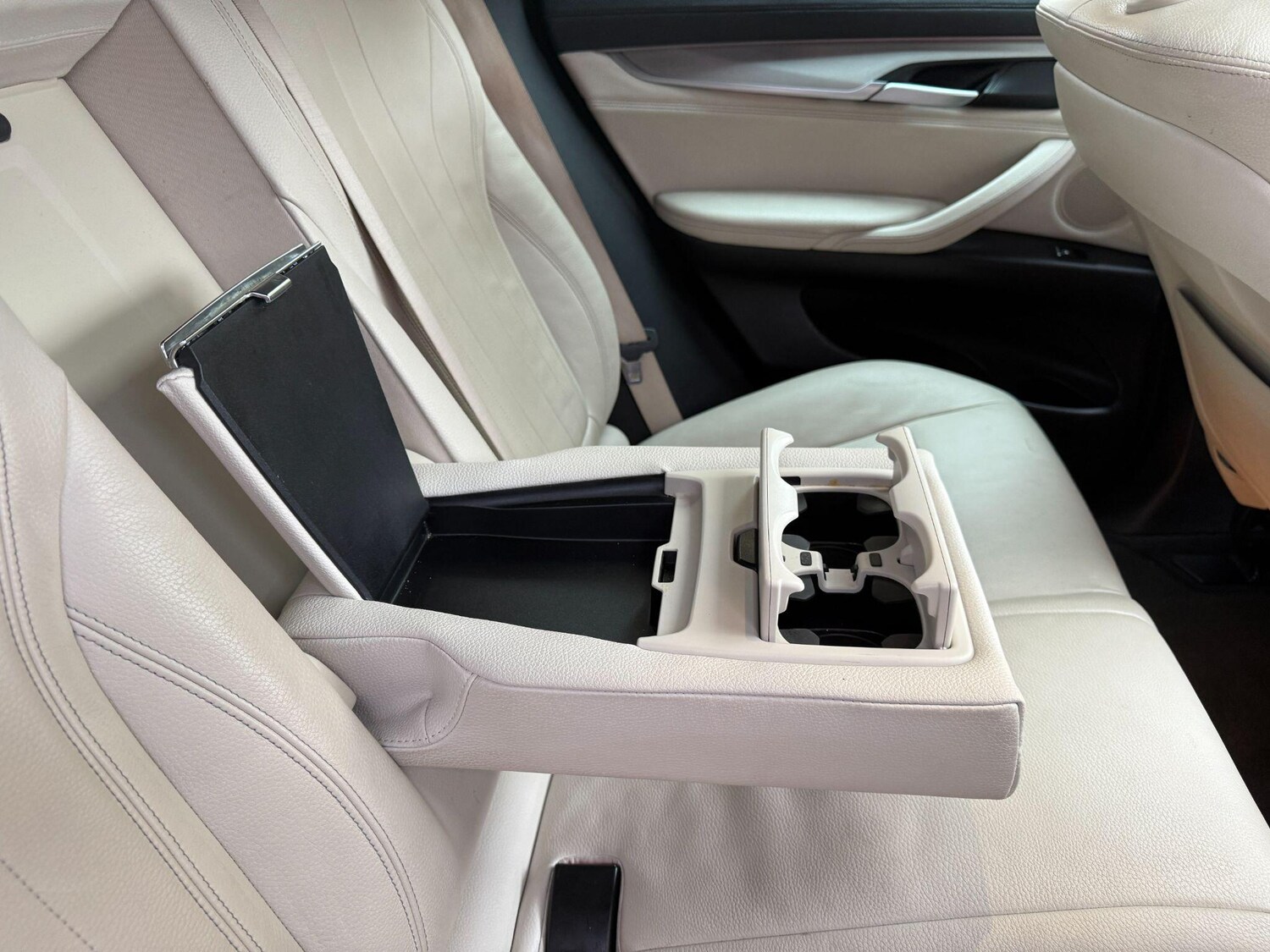 Used BMW X6 2015 for sale - 76377854: Photo 54