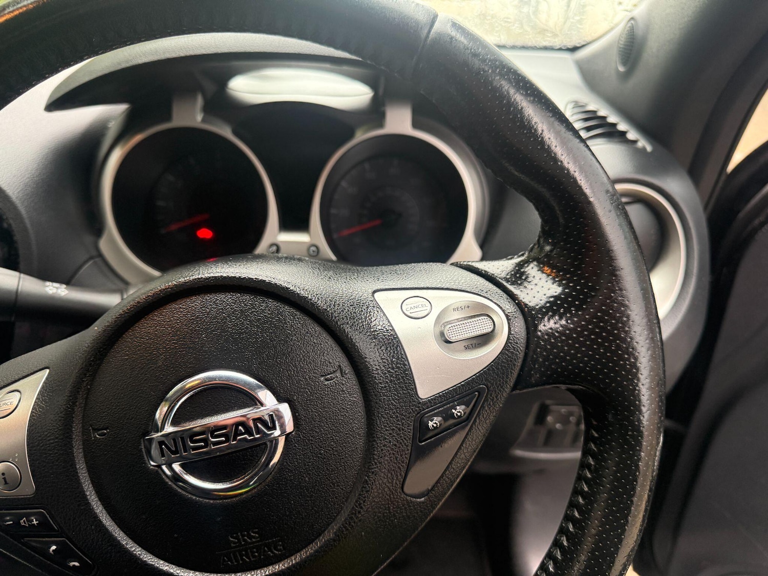 Used Nissan Juke 2014 for sale - 76158995: Photo 54