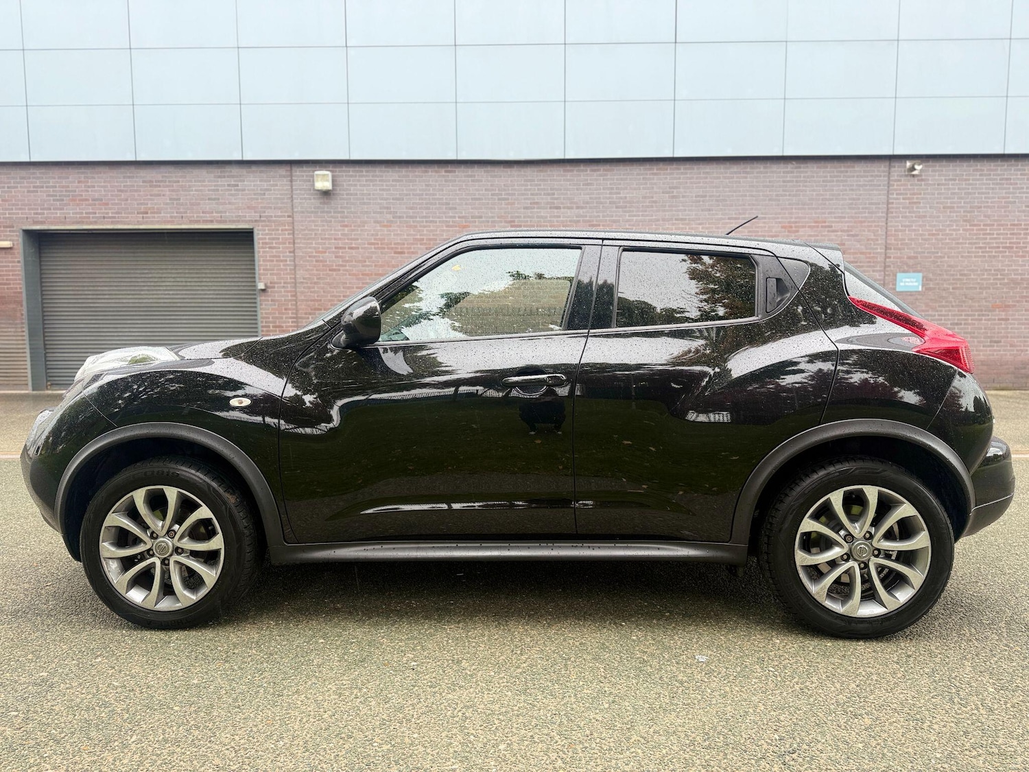 Used Nissan Juke 2014 for sale - 76158995: Photo 6