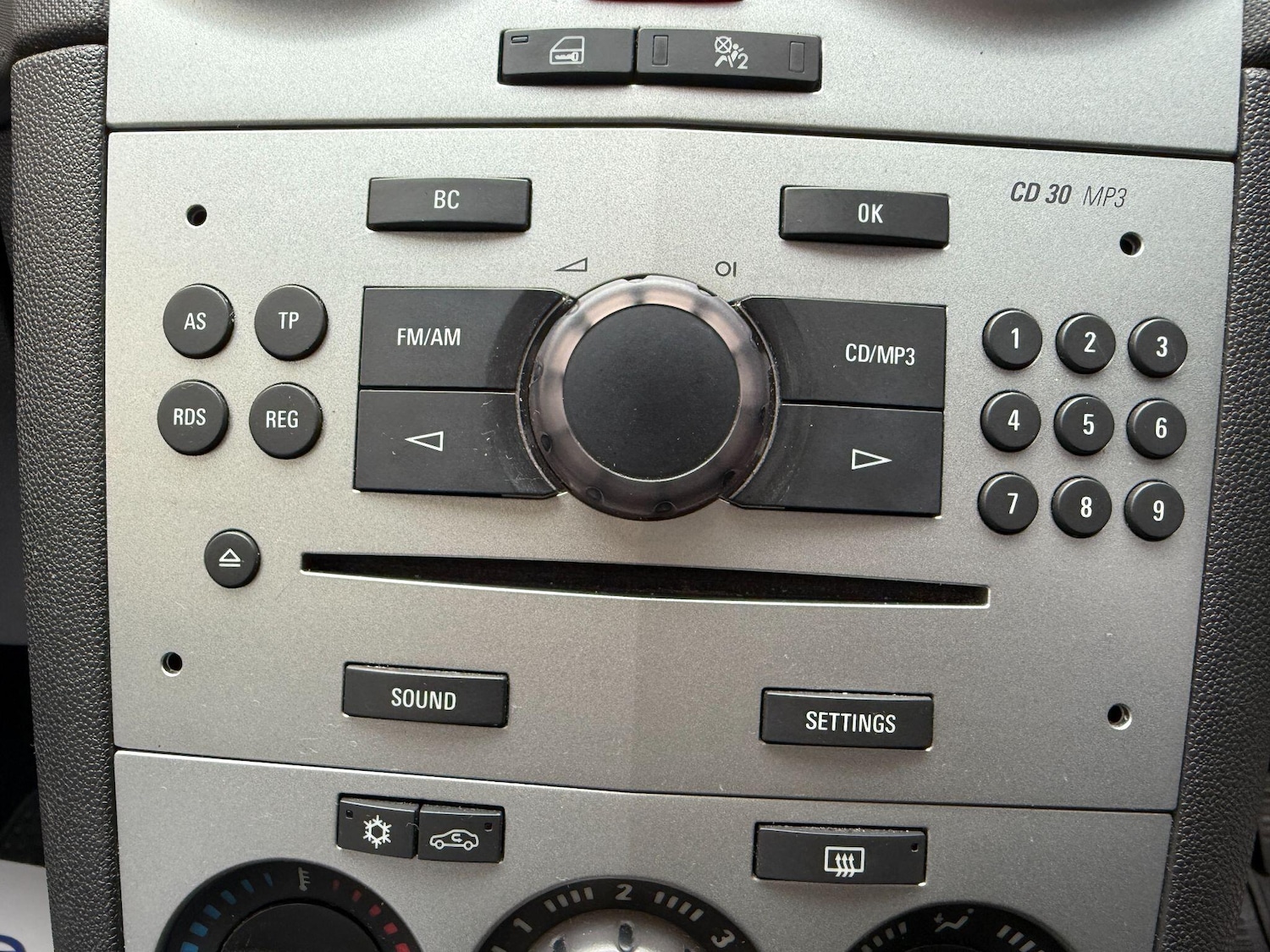 Used Vauxhall Corsa 2012 for sale - 76377841: Photo 25