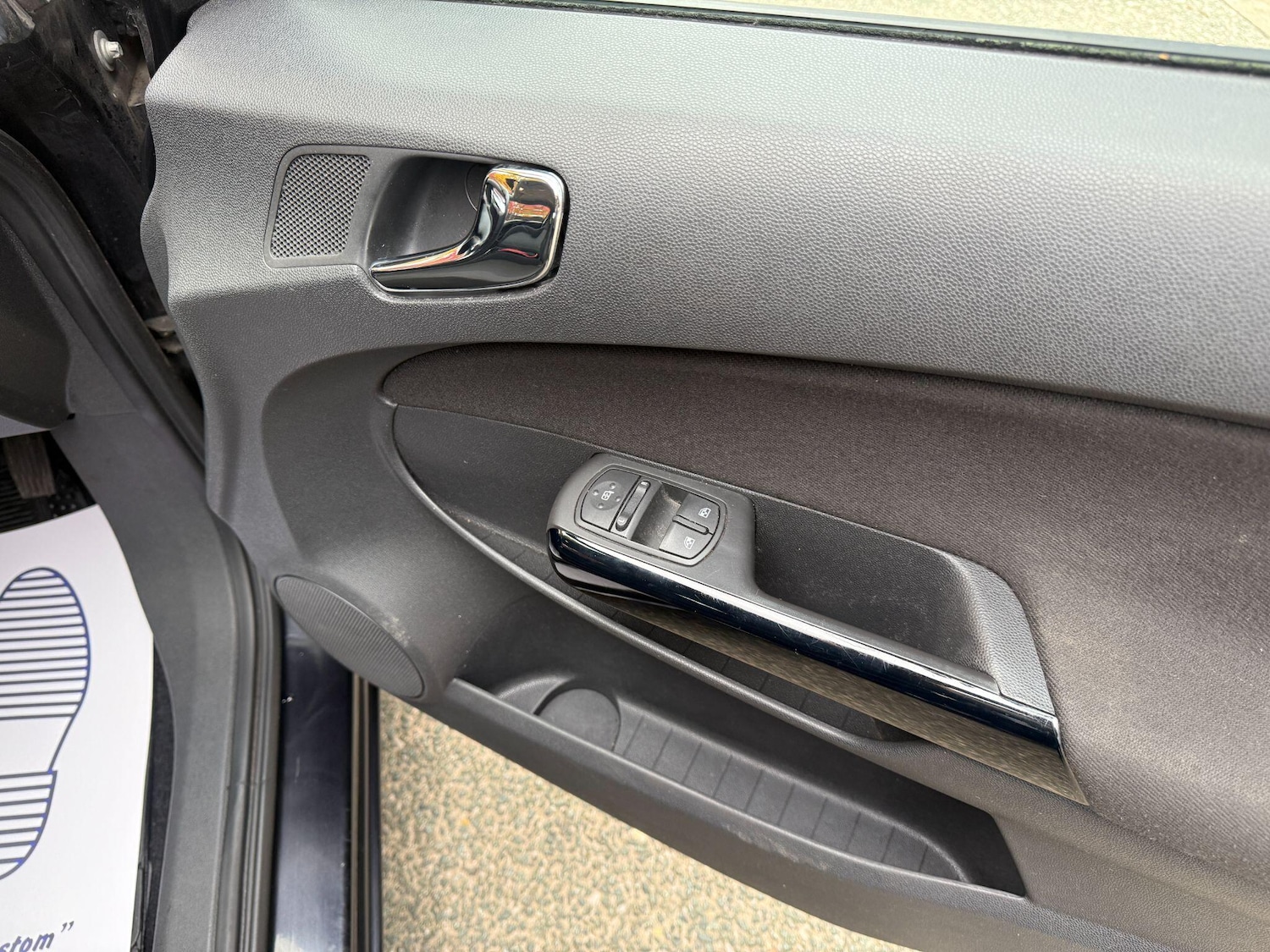 Used Vauxhall Corsa 2012 for sale - 76377841: Photo 27