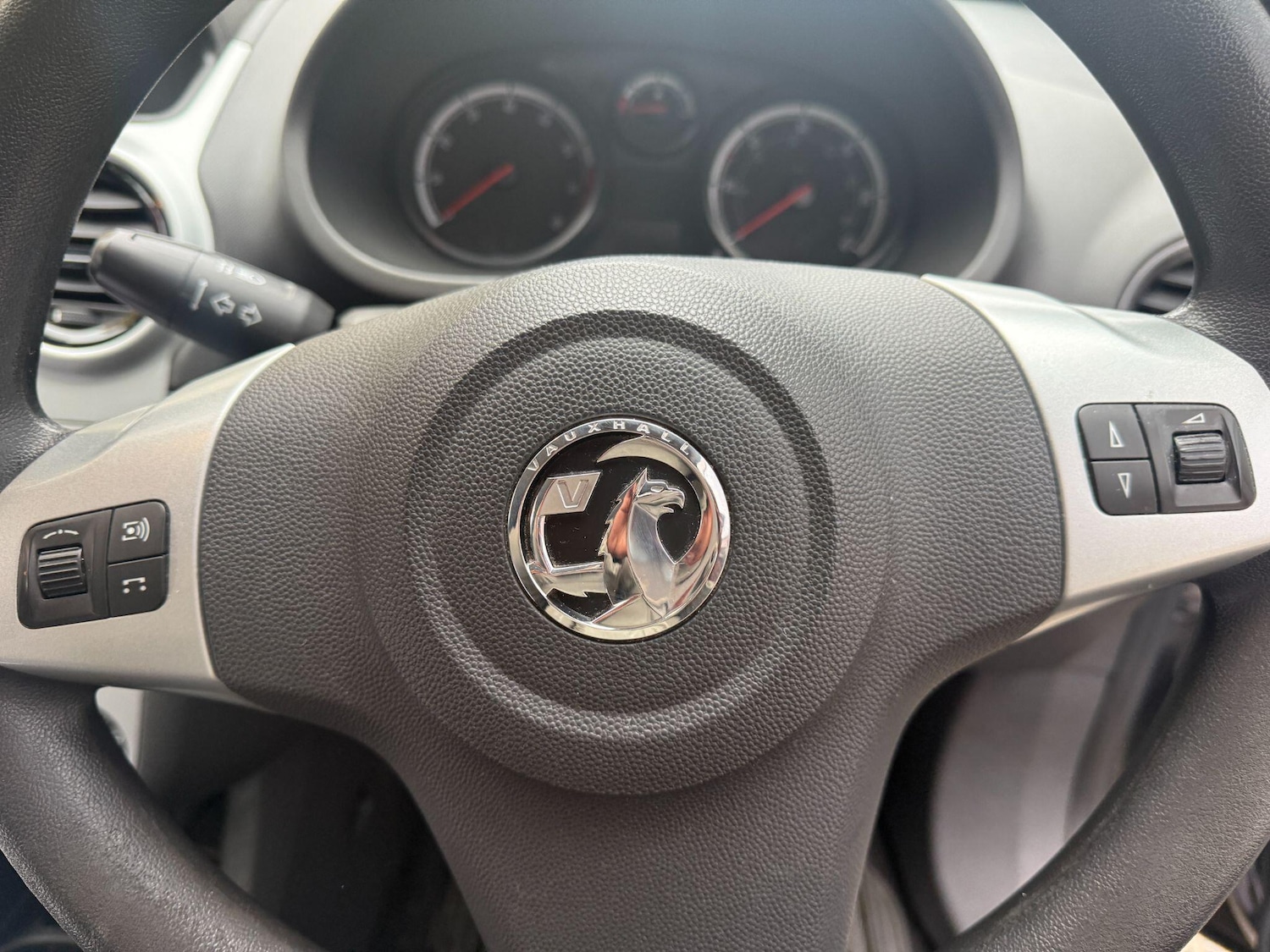 Used Vauxhall Corsa 2012 for sale - 76377841: Photo 45