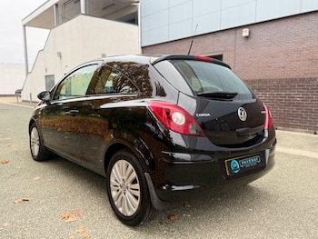 Used Vauxhall Corsa 2012 for sale - 76377841: Photo