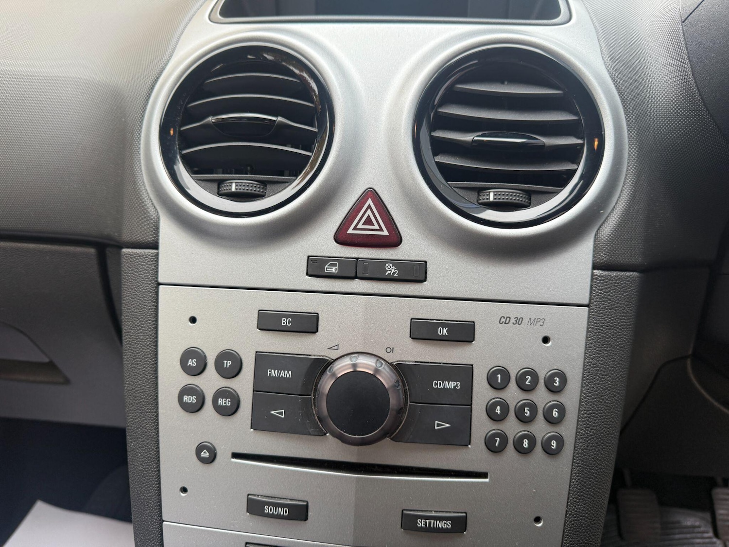 Used Vauxhall Corsa 2012 for sale - 76377841: Photo 52