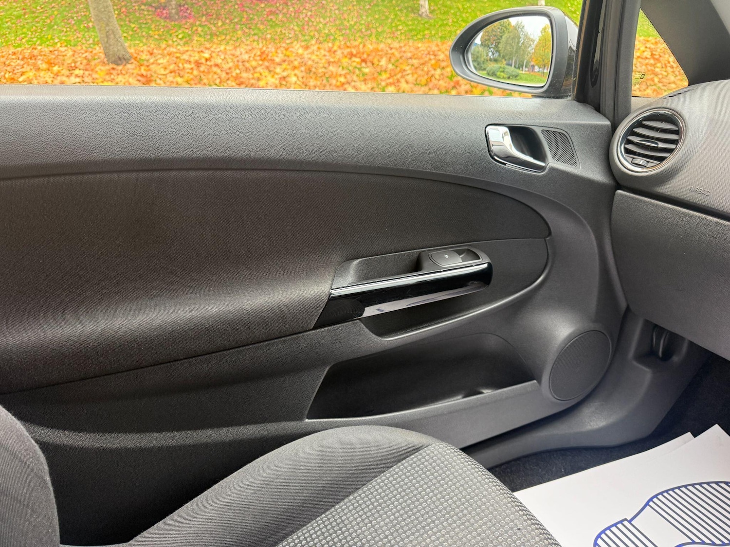 Used Vauxhall Corsa 2012 for sale - 76377841: Photo 54