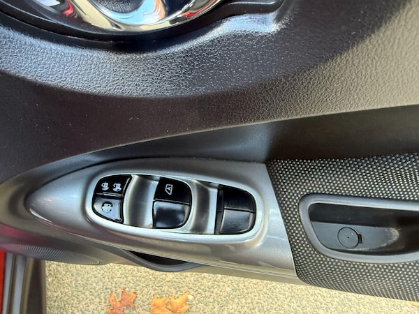 Used Nissan Juke 2013 for sale - 76283819: Photo 51