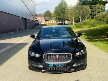 Used Jaguar XE 2015 for sale - 75563164: Photo