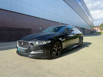 Used Jaguar XE 2015 for sale - 75563164: Photo