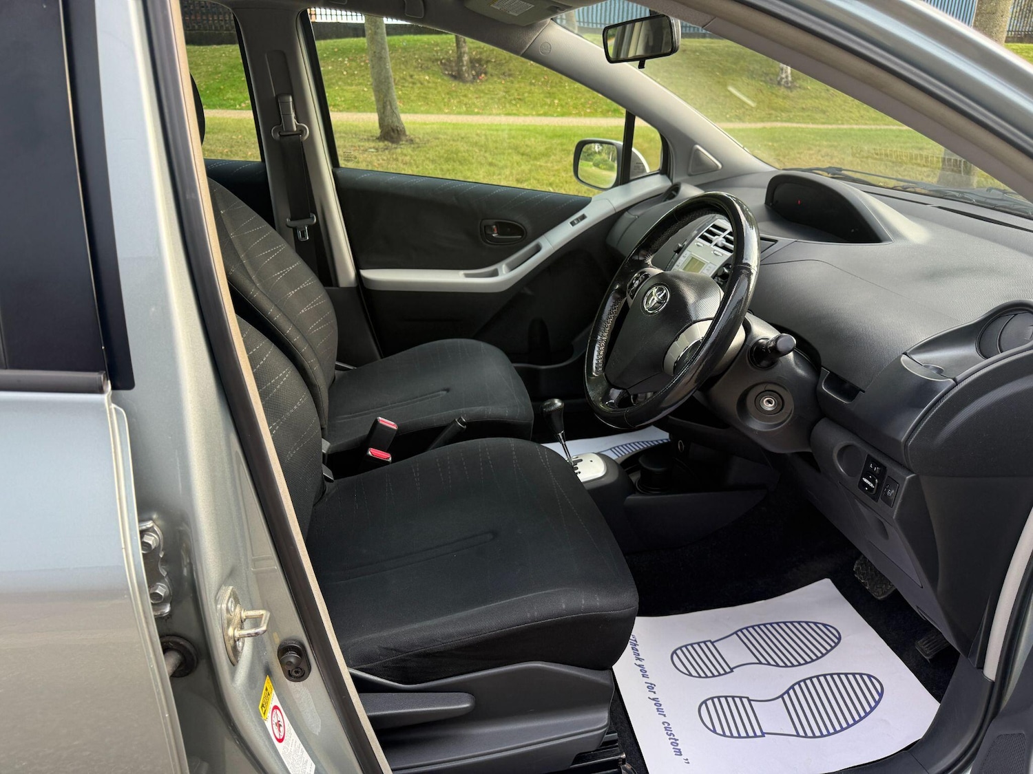 Used Toyota Yaris 2007 for sale - 76378110: Photo 17