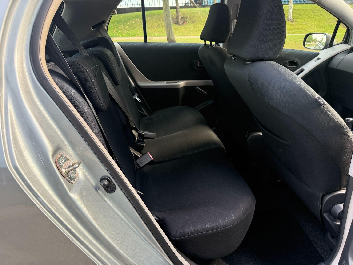 Used Toyota Yaris 2007 for sale - 76378110: Photo 18