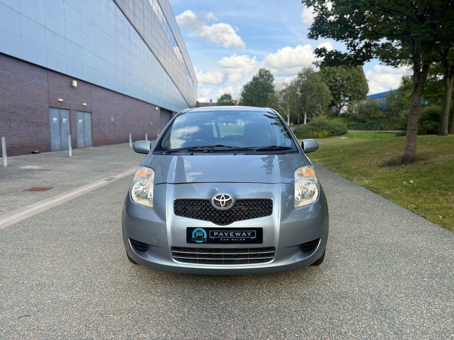 Used Toyota Yaris 2007 for sale - 76378110: Photo 2