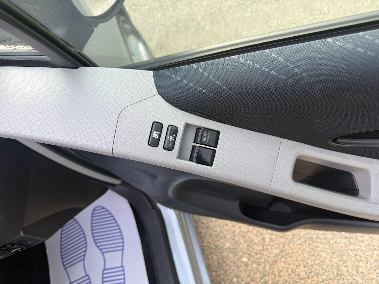 Used Toyota Yaris 2007 for sale - 76378110: Photo 20