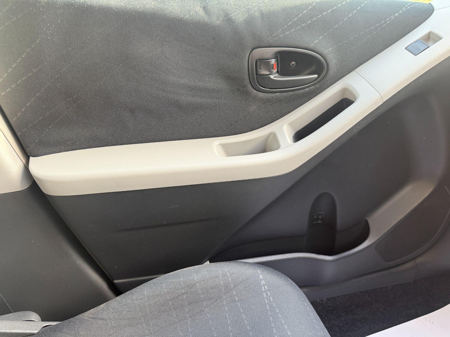 Used Toyota Yaris 2007 for sale - 76378110: Photo 38