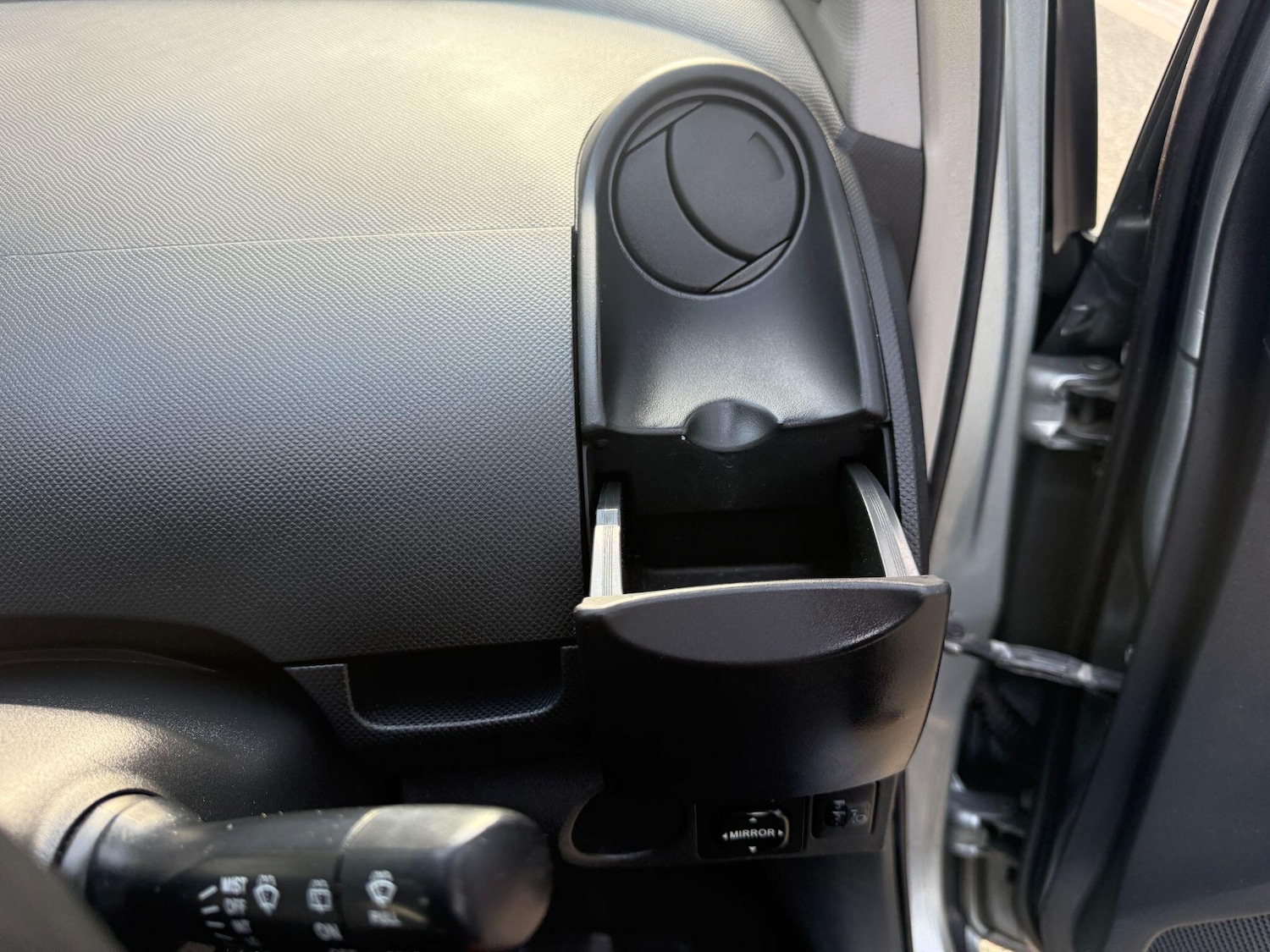 Used Toyota Yaris 2007 for sale - 76378110: Photo 64