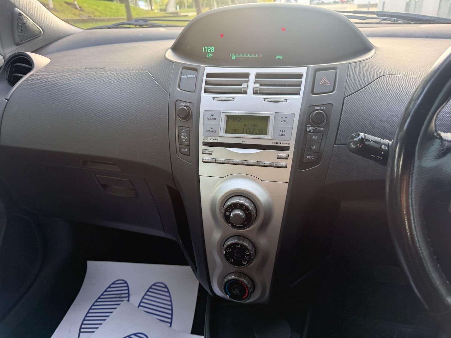 Used Toyota Yaris 2007 for sale - 76378110: Photo 8