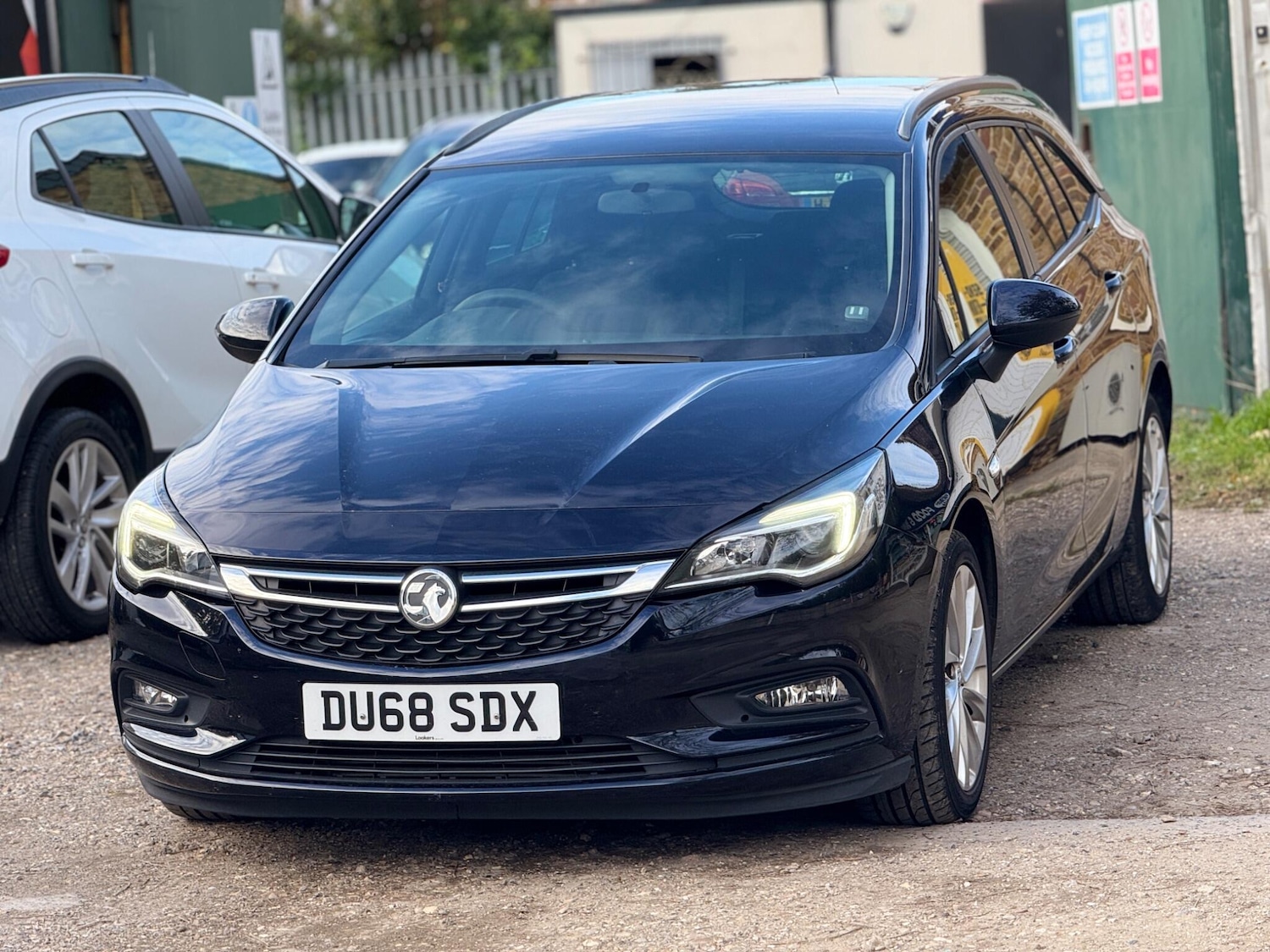 Used Vauxhall Astra 2018 for sale - 78083897: Photo 3