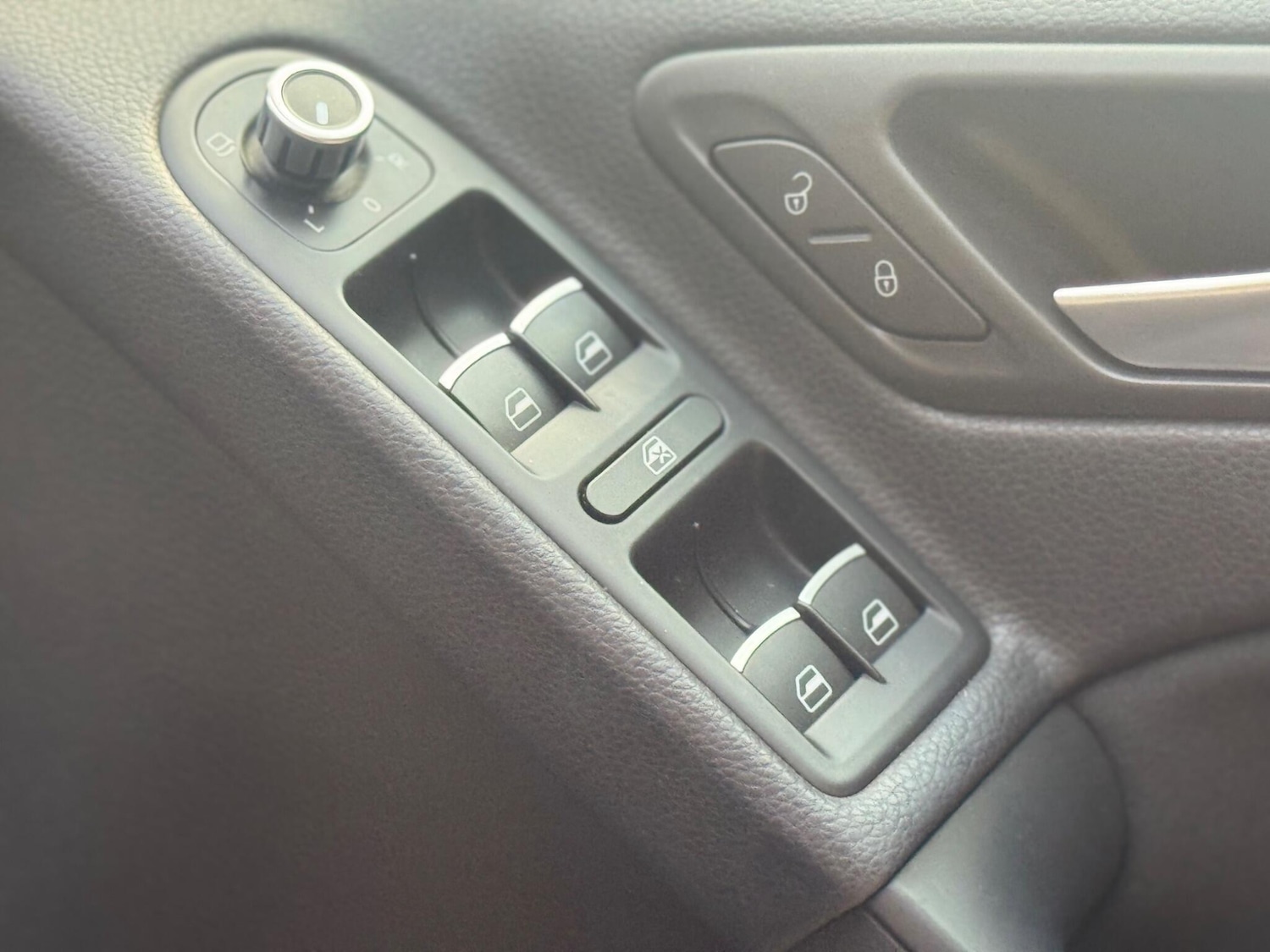 Used Volkswagen Golf 2012 for sale - 78083927: Photo 36