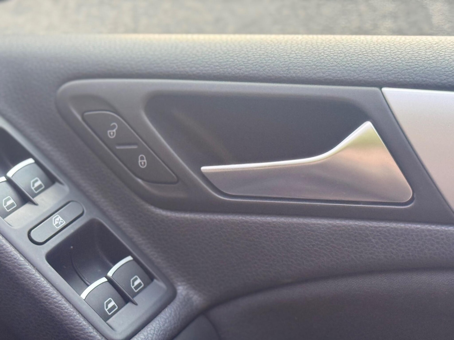 Used Volkswagen Golf 2012 for sale - 78083927: Photo 37