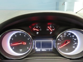 Used Vauxhall Astra 2018 for sale - 78359218: Photo