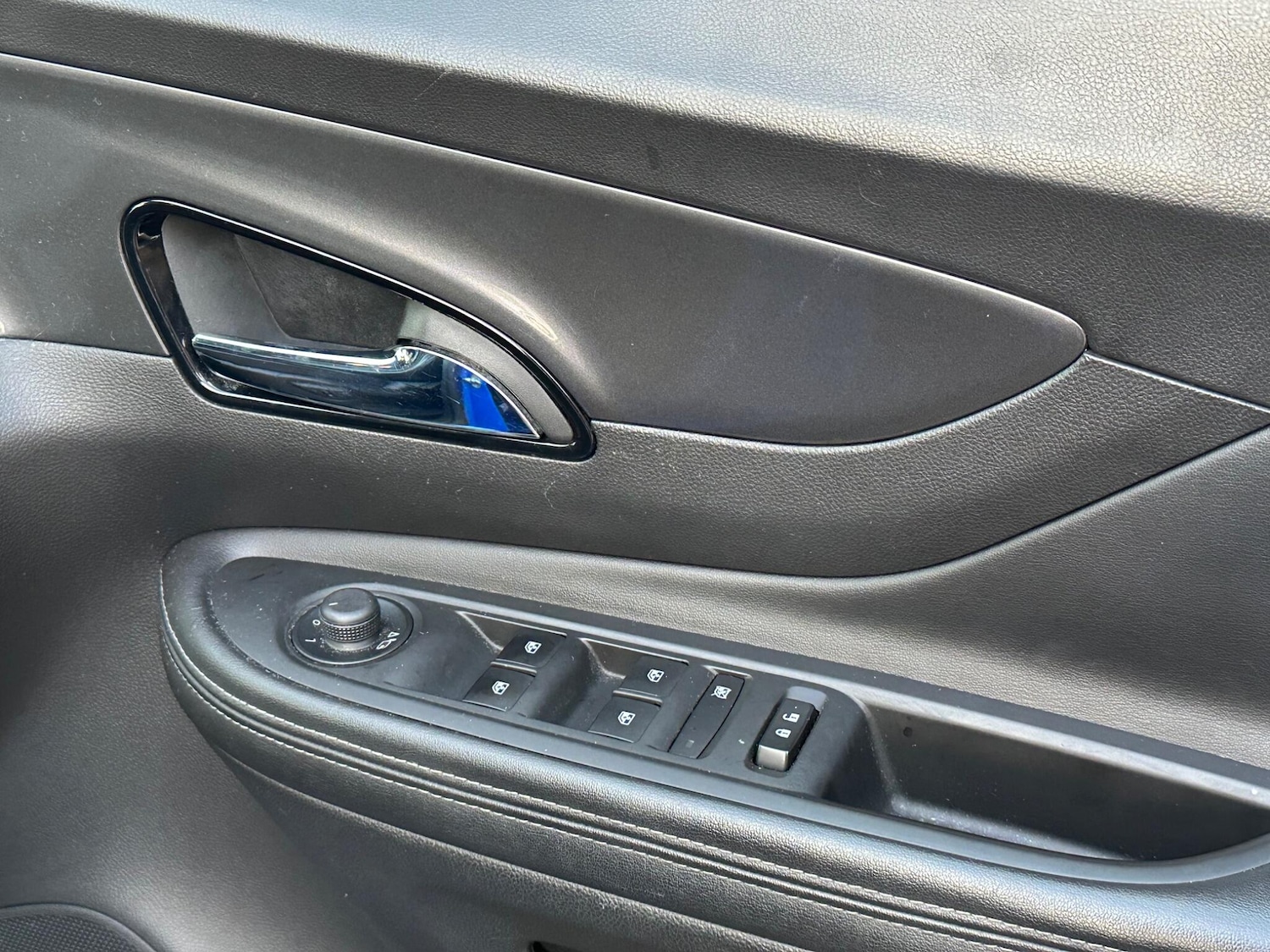 Used Vauxhall Mokka 2016 for sale - 78098369: Photo 9