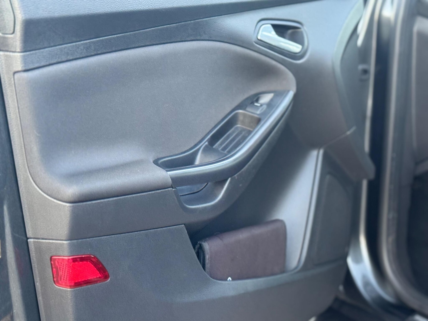 Used Ford Focus 2017 for sale - 78083935: Photo 35