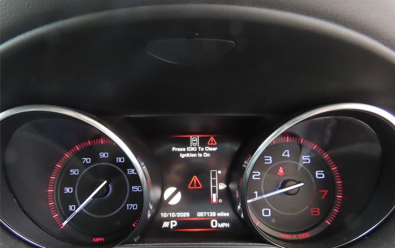 Used Jaguar XE 2015 for sale - 78083932: Photo 9