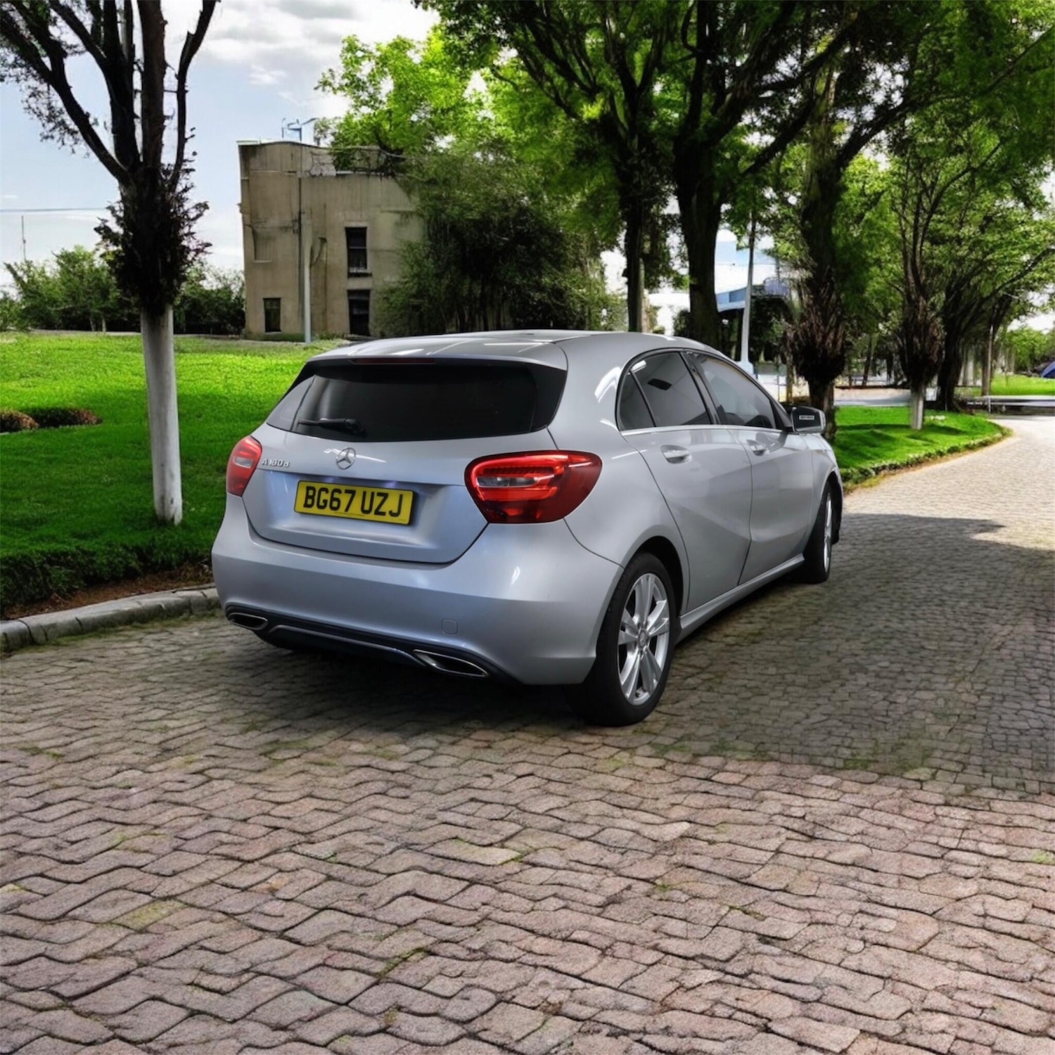 Used Mercedes-Benz A-Class 2017 for sale - 78083948: Photo 4